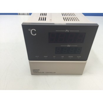 OMRON E5AX-AH01 Temperature Controller